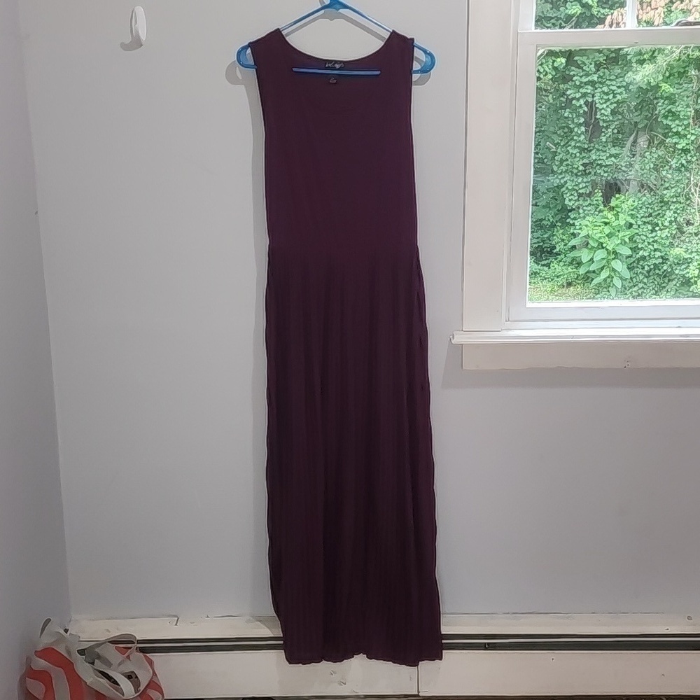 Lord & Taylor maxi dress